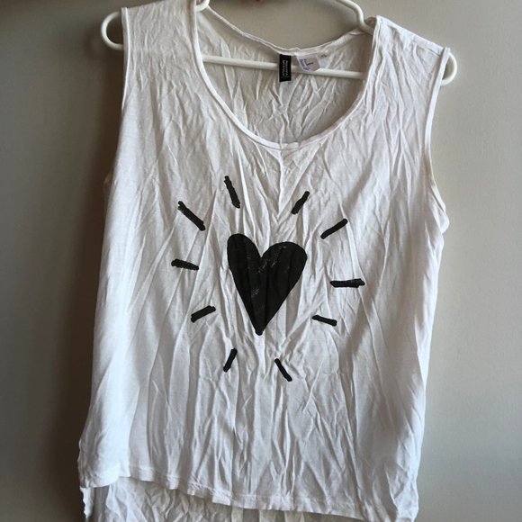 White Heart Tank Top - US 6 - Picture 1 of 3